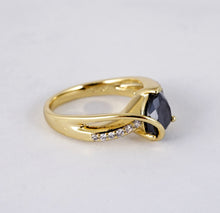 Load image into Gallery viewer, Anillo corazon negro
