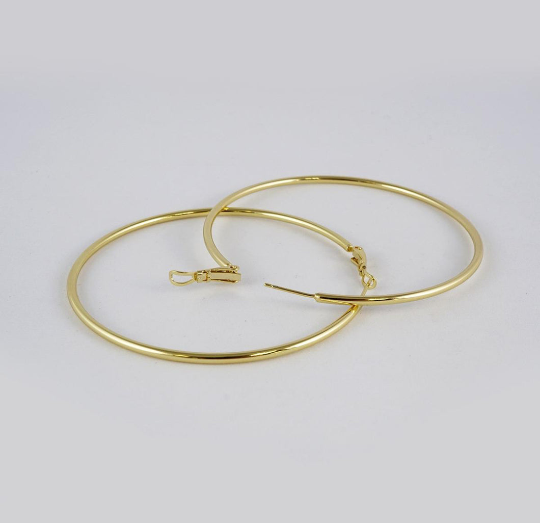 Argollas finas medianas